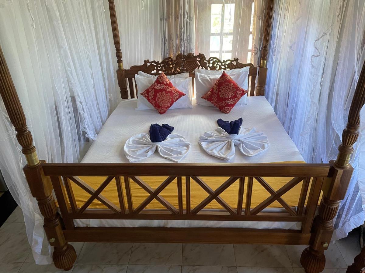 Flamingo Guest House Унаватуна Екстер'єр фото